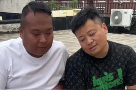 #搞笑 #强烈推荐 #我要上热们 #上热搜 #热门 老表实战走起，一个让你吃不上热菜的游戏