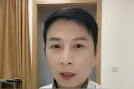 吃了头孢喝酒，有事没有？来了解一下双硫仑反应#双硫仑反应#吃了头孢后多久可以饮酒 #换季健康攻略#头孢禁忌 #头孢配酒会怎样视频封面