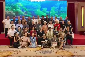 50年多年榆中一中宣传队今天一起相聚。视频封面