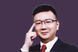 拆迁区惊现“化骨水”，52岁女子散步踩中身亡！谁扔的？#女子误踩氢氟酸后身亡