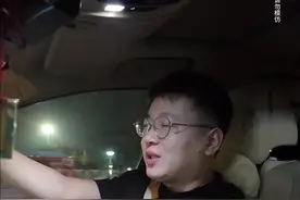 竟然有人说40T铂金CT6和别克君越一样？ 震惊了！3.0T双涡轮增压全时四驱，后轮转向，BOSE34颗扬声器得PANARY殿堂级音响，HUD抬头显示，后轮转向等等就不一一列举了！#凯迪拉克 #凯迪拉克ct6铂金版 #别克君越