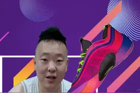 #球鞋测评 米切尔6代！做工用料外观方面都配得上球星签名鞋的标准了！不过在入手前，还是有些地方铁子们需要注意一下！#实战篮球鞋 #抖音球鞋测评 #篮球鞋怎么选择视频封面