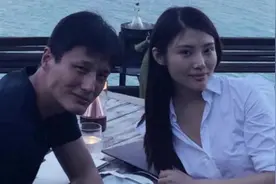 尹子维徐冬冬官宣复合，此前相恋1年分手，尹子维刷屏表达爱意视频封面