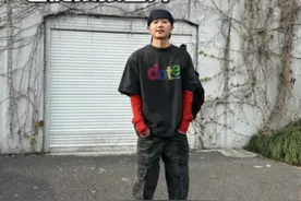 170米出片秘诀就是脚底靠近边线 #男生拍照教程 #出片秘诀  #搭配日记 #男生拍照的超简单动作  #outfit