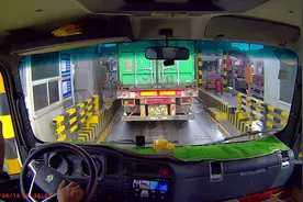 现在的4米2见到帽子，就像老鼠见到猫一样，空车都超载视频封面