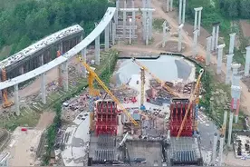 武汉第12座长江大桥，总投资160亿，计划 2026年3月通车期待大桥早日通车，以后鄂州就像走家家，#长江大桥 #双柳长江大桥#中国桥梁#无人机航拍视频封面