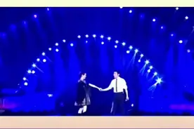 撒贝宁 曾宝仪情歌对唱《不能忘》，旋律优美，歌声宛如天籁，超级好听！#遇上你是我的缘 #谢谢聆听与支持 #谢谢你真心的陪着我 #聆听天籁之音 #爱的世界只有你