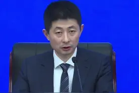 国家医保局：不得以药品总数、医保总额限制等为由影响新药进院视频封面