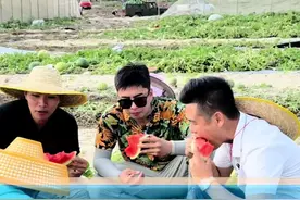 行长和阿荣一起去文昌摘西瓜，今年海南瓜农们都不容易，能帮一点是一点@陈如荣 #车贩子日常 #西瓜 #农村生活