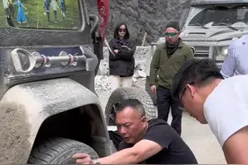 大G中国穿越丙察察无人区 #奔驰大g #西藏自驾游 #硬派越野 #穿越丙察察视频封面