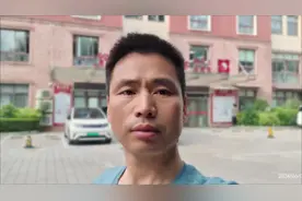 上海有个不起眼的小中医院，慕名而来的人很多，排队难，住院难