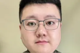 轻伤案件索赔时，要根据现实情况合理索赔！ 轻伤案件索赔多少，要结合打人者的经济实力，心态等多方面考虑。#故意伤害 #打架的成本视频封面