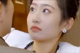 总裁夫人曝光：契约婚姻背后的真相视频封面