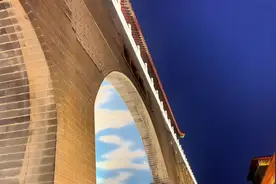 我的家乡沽源县，辽阔肥腴，历史悠久。远古的沽源大地，原野苍茫视频封面