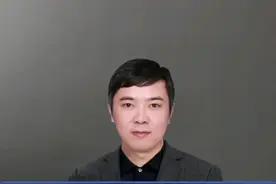 过年做饭烫伤，姚医生教你紧急处理！#抖出健康知识宝藏 #厨房里烫伤后怎么处理 #被锅边烫伤怎么处理 #开水烫伤的急救方法 #姚宇锋视频封面