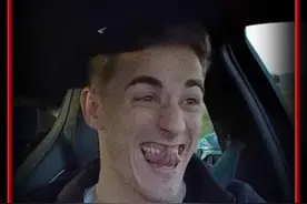 巴萨汽车团建！来看看谁被吓出了表情包 #识货种草官 #内容启发搜索 #dou来足球季 #巴萨视频封面