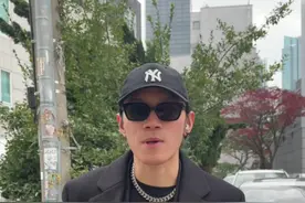 韩国街头被男生搭讪…视频封面