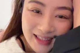 也许我爱开点小玩笑，但是对待你，我是严肃且认真的，请你记住独自去见你，是我青春里最热烈且勇敢的一章。@广西可乐（已瘦15斤） @阿娇可乐堂妹（1号辣条有活动） @广西可乐分享号 @可乐表姐～～ #随拍记录生活 #军恋故事 #拥军姑娘 #异地恋见面