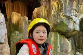 在你们心里我是个什么样的人，说实话的拉黑！#龙王谷漂流 #川渝玩水地图 #第一视角体验重庆龙王谷漂流视频封面