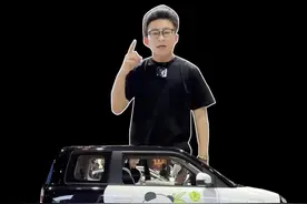 毕业礼物精致小车直击心巴！萌翻上海车展 #长安Lumin#精致小车#适合女生开的车