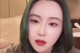 固态电池已经在路上 #固态电池 #怼怼姐 #新能源汽车视频封面