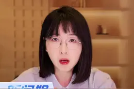 红蓝本无过，权力染污名。真正的流行色，是政府无事不扰、有求必应的服务本色 #三河市委主要负责人被免职 #纪委调查三河市招牌事件 #廊坊通报广告牌匾禁用红蓝黑 #广电v光 #新闻姐 @抖音短视频视频封面