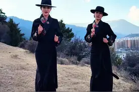 #锅庄舞 #民族特色民族文化 #每日一舞心情愉悦 天上的仙女DJ版原创舞蹈来喽！年前安排起来吧