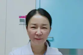 你知道新生婴儿照蓝光的副作用吗？高胆对孩子有那些危害呢#黄疸高一定要照蓝光吗 #小孩黄疸高需要照蓝光吗 #黄疸的危害 #硬核健康科普行动 #医疗健康创作训练营视频封面