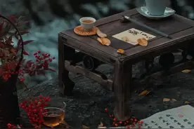 不给别人带来烦恼，是一种慈悲，不给自己带来烦恼，是一种智慧。勿在别人心中修行自己，勿在自己心中强求别人，人生本过客，何必千千结。#智慧人生 #觉醒开悟 #领悟人生 #感悟人生 #过好自己的每一天