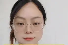 补钙的注意事项 中国居民因为饮食习惯，钙量普遍摄入不足，很多人因为骨质疏松，低血钙，经常夜间肌肉缺钙抽搐，长期服用钙片，但是效果不好，需要考虑钙片吃的方法对不对呢？很多因素都会影响钙吸收。#关爱老人健康#硬核健康科普行动 #补钙注意事项视频封面