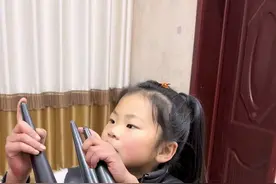 把妈妈给哥哥买的加特林调包了，你们可别告诉他#亲子日常 #记录真实生活 #内容启发搜索