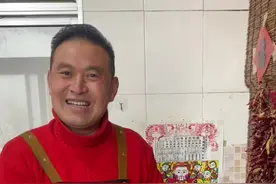 这个时候腌豆豉咸菜～不会酸了吃到年了，泡煎饼汤解了馋了～大家赶紧做起来吧～#美食 #豆豉咸菜