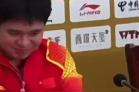 #看见音乐计划#配乐有奖 孙颖莎大方回应莎头是否会出战混双，有机会一定会的，上场就全力以赴。小石头看到这一幕直接笑了，还是很期待莎头的比赛。#孙颖莎 #王楚钦 #wtt成都混合团体世界杯视频封面