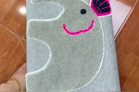 不穿的旧衣服，改造马扎座套#服装缝制技术分享 #小技巧分享 #日常生活小妙招 #旧衣服改造，#节约环保