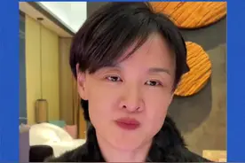 “泡面大叔”因为不愿意涨价，被学校超市挤走？做良心商家怎么这么难#泡面大叔 #良心商家 #学校食堂视频封面