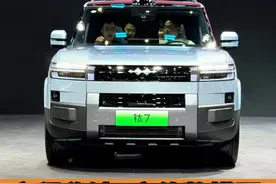 17.98万-21.98万，方程豹钛7的对手到底是谁？问界M7，智己LS6还是唐L？#方程豹钛7