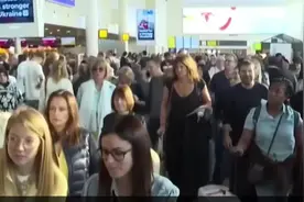 【欧洲三大机场的航班出现延误可能遭受网络攻击】视频封面