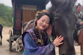 尚部长回到古代也是大户人家的夫人！给你们介绍一下视频封面