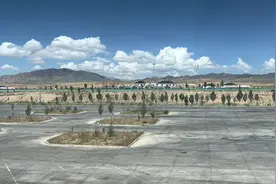 G6京藏高速都兰服务区有宾馆可以住宿，还有24小时热水视频封面