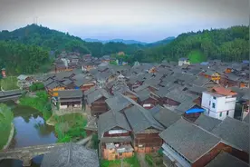 网友问我正业是什么？十年来