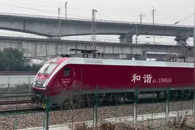 K9201长沙—永州 K576永州—上海南 本务上局沪段HXD1D-0551视频封面