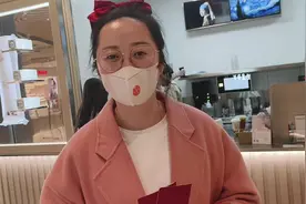 听说结婚当天拿结婚证可以免费领两杯喜茶，来实践一下#喜茶视频封面