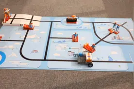 机器人竞赛大家知道不？这就是一个赛事内容。晚上20