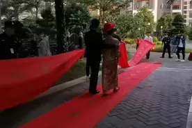 中国好保安为你婚礼保驾护航#接新娘 #接亲花絮 #抖音小助手视频封面