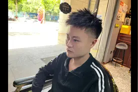 #摩根烫 #男士发型 屏幕前的你，头发有十厘米还立起来的吗