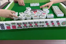 最气人的就是直雨都还没下出来别人就跑了#小麻将解心宽视频封面