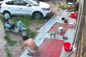 叫她尿尿她把便便拉出来了 还吓哭了哈哈哈🤣#监控下的一幕视频封面