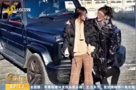 北京女子开大奔进入故宫，发文炫耀引热议，故宫回应：诚恳道歉