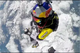 33000英尺高空极限挑战！为啥这种运动都有红牛赞助？视频封面