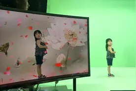 3D虚拟数字影棚实拍效果展示，现在影楼都用这种方式拍照了。视频封面